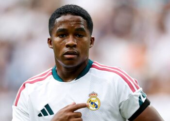 Endrick se une ao Liverpool e pode transformar o ataque de Iraola
