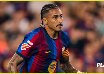 Raphinha se destaca como novo atacante do Barça e brilha no centro do ataque