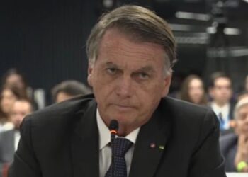 Candidatos sem parentesco com Bolsonaro não podem usar seu nome, decide Justiça