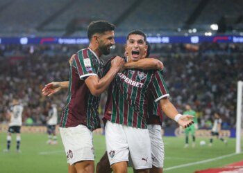 Fluminense supera Remo com gols de Hulk e Serna no Maracanã