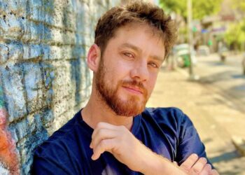 Ator da Globo renasce aos 44 anos e fatura alto em programa da Record