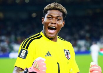 Zion Suzuki, goleiro do Japão na última Copa, é alvo de grandes clubes da Europa