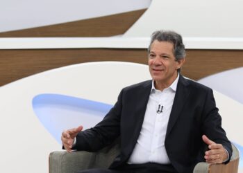 Haddad considera definição do PCC como grupo terrorista uma questão secundária