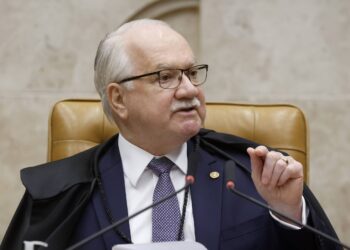 Fachin pode retirar casos Master e INSS das mãos de Mendonça em decisão importante para a Justiça