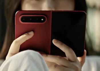 Xiaomi 18 Fold chega ao mercado e desafia concorrentes no segmento de smartphones dobráveis