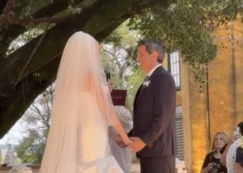 Ana Hickmann se emociona ao dizer sim para Edu Guedes no altar