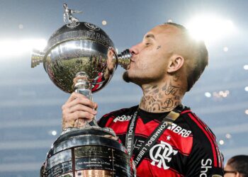 Cebolinha deixa o Flamengo e negocia transferência para clube da Rússia