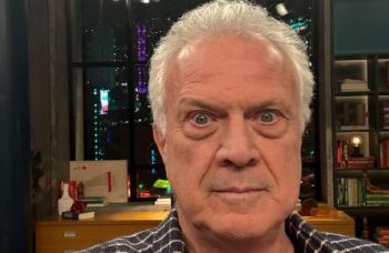 A sala de Pedro Bial reflete sua personalidade por meio de itens únicos