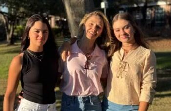 Bianca Rinaldi compartilha como é a vida com suas filhas gêmeas na adolescência