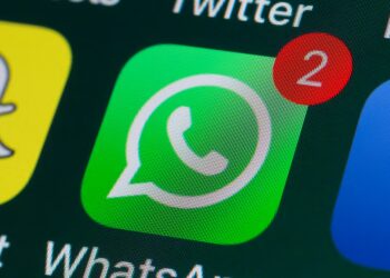 Falso WhatsApp lidera downloads na Play Store com 500 mil instalações