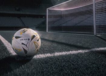 Bola super tecnológica promete revolucionar clássico Barcelona e Real Madrid na La Liga