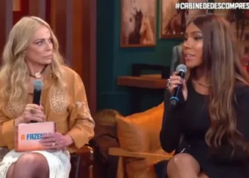 Carol Lekker critica Dudu Camargo após revelar falecimento de Rick para Adryana Ribeiro