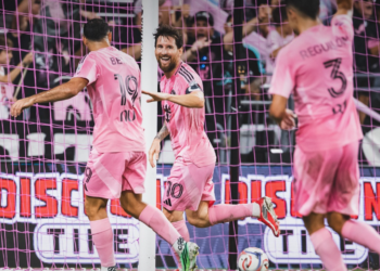 Messi marca dois gols pelo Inter Miami e se aproxima da marca histórica de mil gols