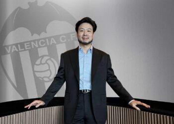 Investidores americanos adquirem 42% das ações do Valencia e mudam cenário do clube