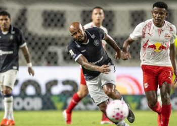 Remo empata com RB Bragantino e fica em situação difícil na briga contra o rebaixamento