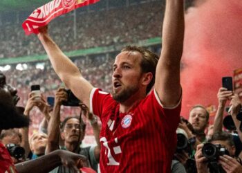 Bayern de Munique avança na renovação do contrato de Kane, revela jornalista